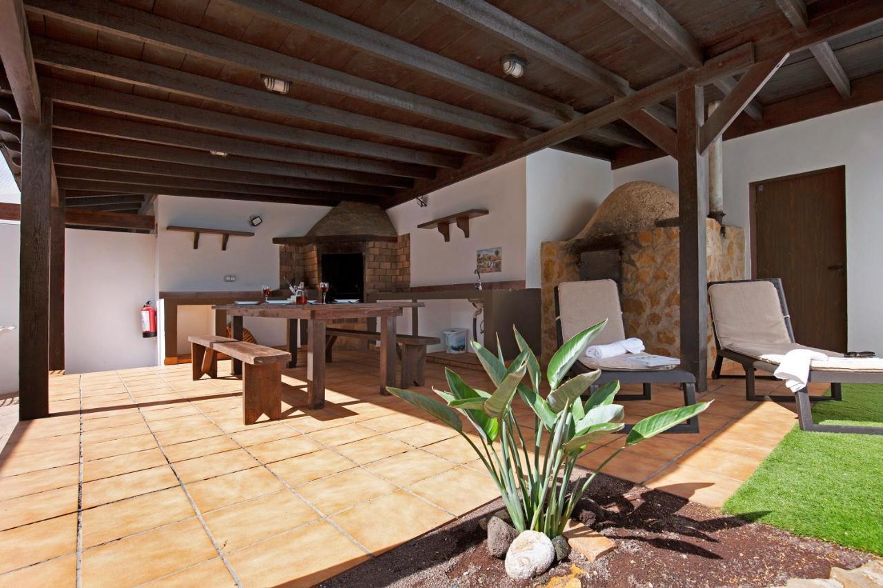 Villa Antonia Betancuria Luaran gambar